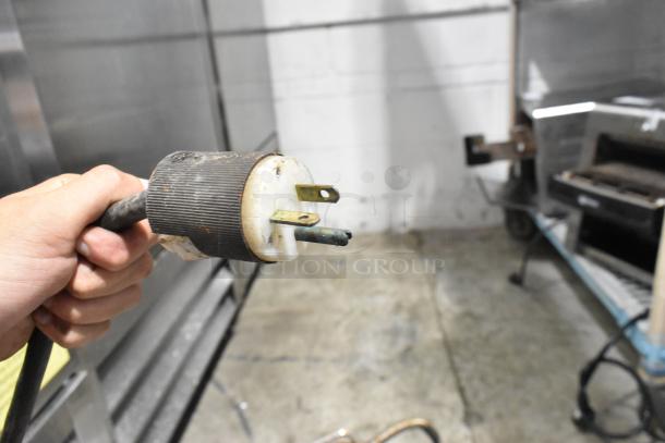 Sodir Stainless Steel Commercial Countertop Double Panini Press. 220 Volts, 1 Phase. - Image 3 of 4