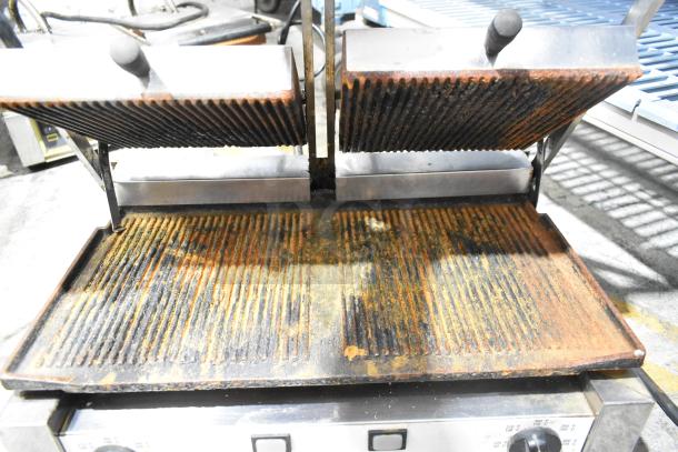 Eurodib Stainless Steel Commercial Countertop Double Panini Press. 208/220 Volts, 1 Phase. - Image 2 of 3