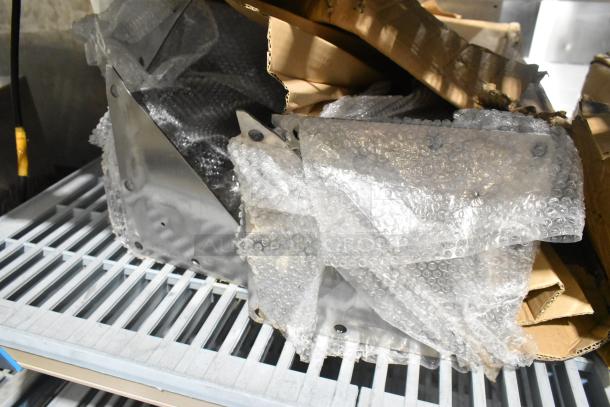 2 BRAND NEW IN BOX!  Set of 4 Convection Oven Legs. 2 Times Your Bid! - Image 4 of 4
