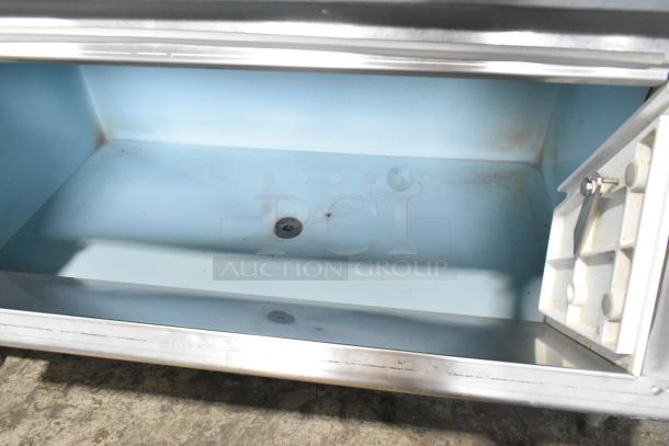 Hoshizaki KM-1601SWH Stainless Steel Commercial Ice Head on Scotsman BH1356E Commercial Ice Bin. 208-230 Volts, 1 Phase. - Image 4 of 8