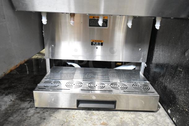 Bunn IMIX-5 Stainless Steel Commercial Countertop Cappuccino Machine. 120/208-240 Volts, 1 Phase. - Image 3 of 6