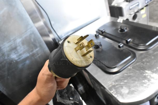 Taylor C723-33 Stainless Steel Commercial Water Cooled 2 Flavor Soft Serve Ice Cream Machine. 208-230 Volts, 3 Phase. - Image 5 of 6