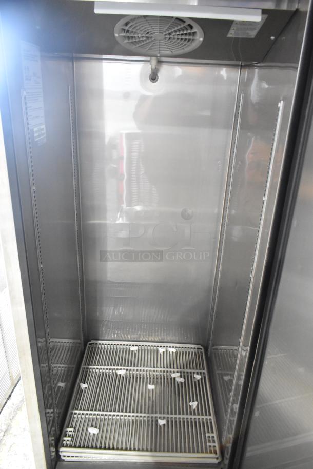 Turbo Air M3F24-1-N Stainless Steel Commercial Single Door Reach In Freezer on Commercial Casters. 115 Volts, 1 Phase. - Image 5 of 7