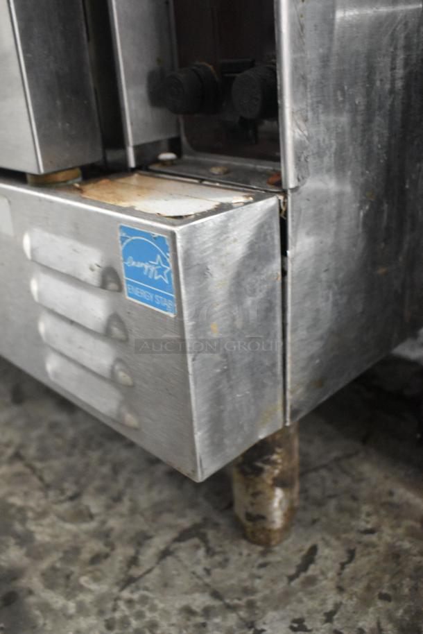 Southbend SilverStar convection oven details with stainless steel finish, Energy Star label, and view-through doors.
