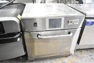 Merrychef eikon e4 rapid cook oven, stainless steel, touchscreen, 208/240V, 1 phase, commercial countertop, electric-powered.