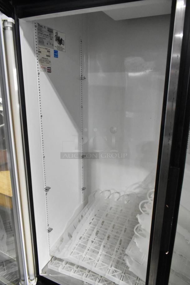 True GDM-49EM Metal Commercial 2 Door Reach In Cooler Merchandiser w/ Poly Coated Racks. 115 Volts, 1 Phase. - Image 5 of 6