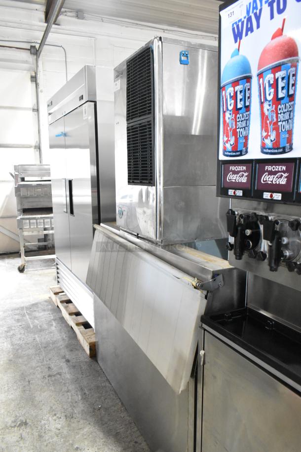 Hoshizaki Stainless Steel Commercial Ice Head on Commercial Ice Bin. 125/250 Volts, 3 Phase. - Image 2 of 15
