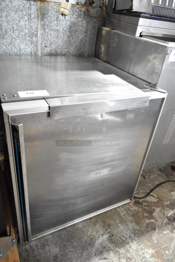 Silver King SKTTR7F Stainless Steel Commercial Undercounter Single Door Cooler. 115 Volts, 1 Phase. - Image 1 of 4