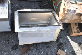 BRAND NEW SCRATCH AND DENT! Regency 600DIIB1824 18