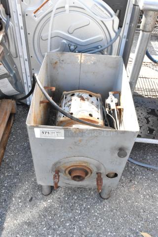 Hobart 4632 Metal Commercial Meat Grinder. 208 Volts, 3 Phase. - Item #1195072
