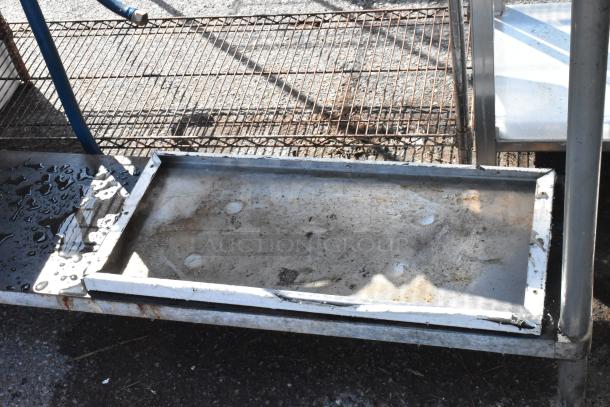 Stainless Steel Table w/ Under Shelf. - Image 3 of 5