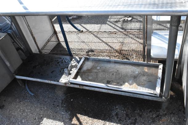 Stainless Steel Table w/ Under Shelf. - Image 4 of 5