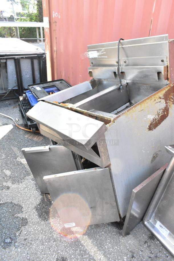 Frymaster FPH350CSD stainless steel 2-bay deep fat fryer, natural gas, 80,000 BTU; visible wear, needs cleaning.