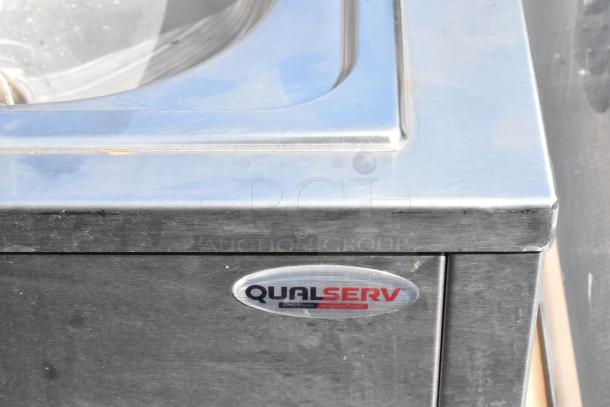 QualServ WMSC24MS stainless steel portable sink with commercial casters. Features QualServ logo. Good condition.