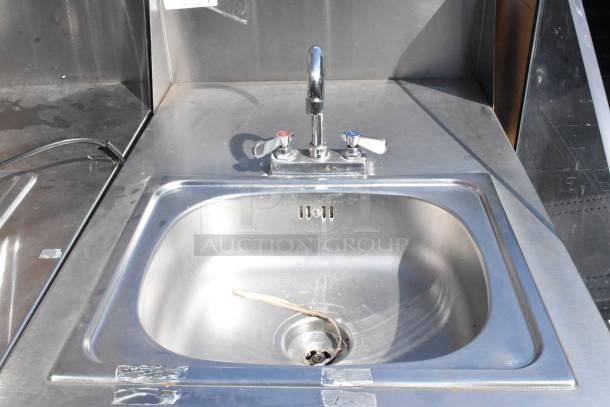 QualServ WMSC24MS stainless steel commercial portable sink with faucet, mounted on commercial casters; lightly used condition.