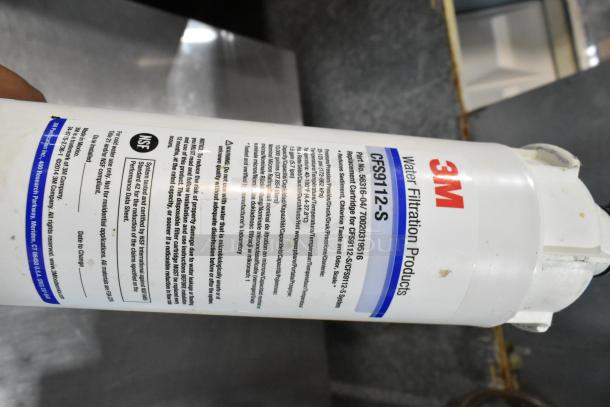 3M Water Filtration Cartridge CFS9112-S, new. NSF-certified label, part number 56316-04, reduces sediment and chlorine taste.