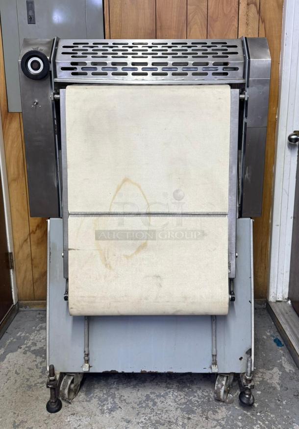 NICE!! CIM International Dough Sheeter - Image 4 of 5