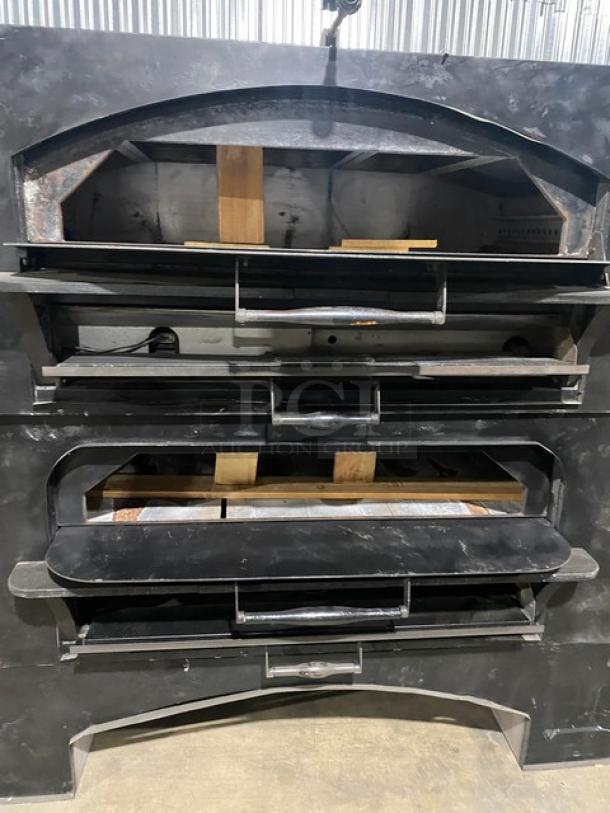 Marsal & Sons MB-Series MB60 commercial double stacked pizza deck oven, black, natural gas, SN: 525, 120V 1 Phase.