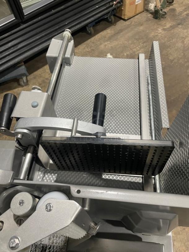 Jaccard VA2000GRT commercial electric slicer with open base stand, 110V, silver, in excellent condition, model SN: 2176809.