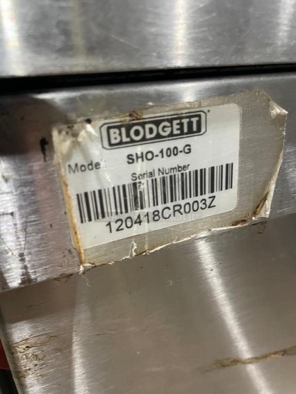 Blodgett SHO-100-G convection oven, natural gas, stainless steel, thermostatic control, serial 120418CR003Z, on casters.