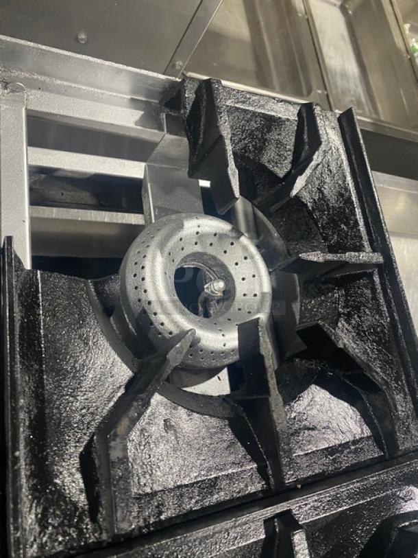 American Range stainless steel 4 burner countertop range, natural gas powered, commercial grade, shown in new condition.