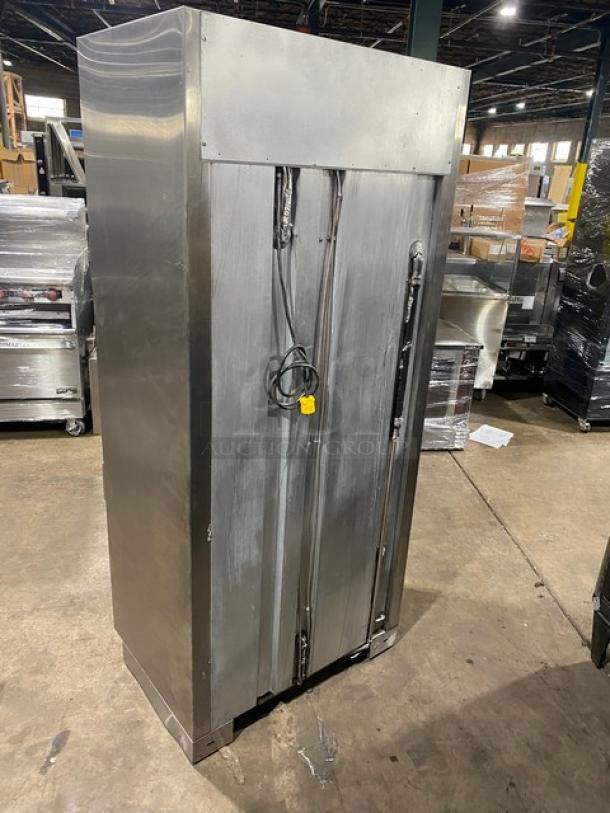 Traulsen URS36DT stainless steel refrigerator/freezer combo with chrome wire racks, model URS36DT, 115V, 1 phase.