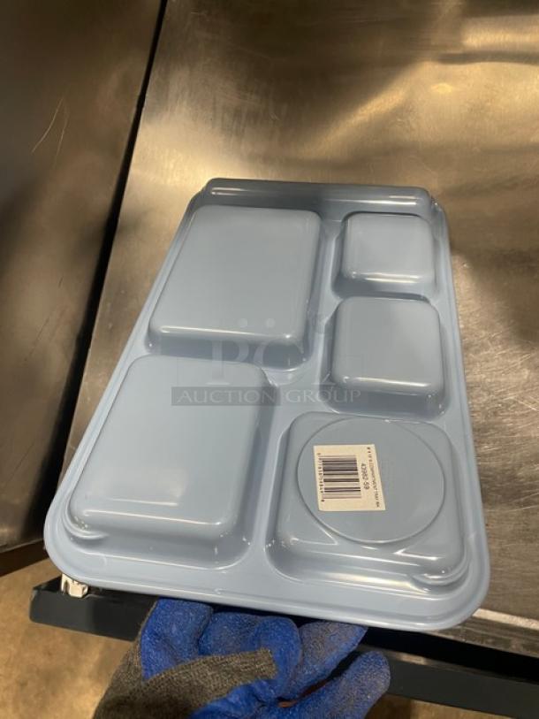 Carlisle 6-compartment slate blue melamine tray, 15"x9", model 4398259, new condition, rectangular design.