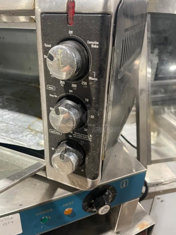 BLACK+DECKER TO3250XSB stainless steel convection toaster oven, countertop model with dials, fair condition, 120V.