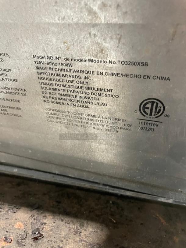 BLACK+DECKER TO3250XSB toaster oven label showing model number, 120V-60Hz, household use only, made in China.