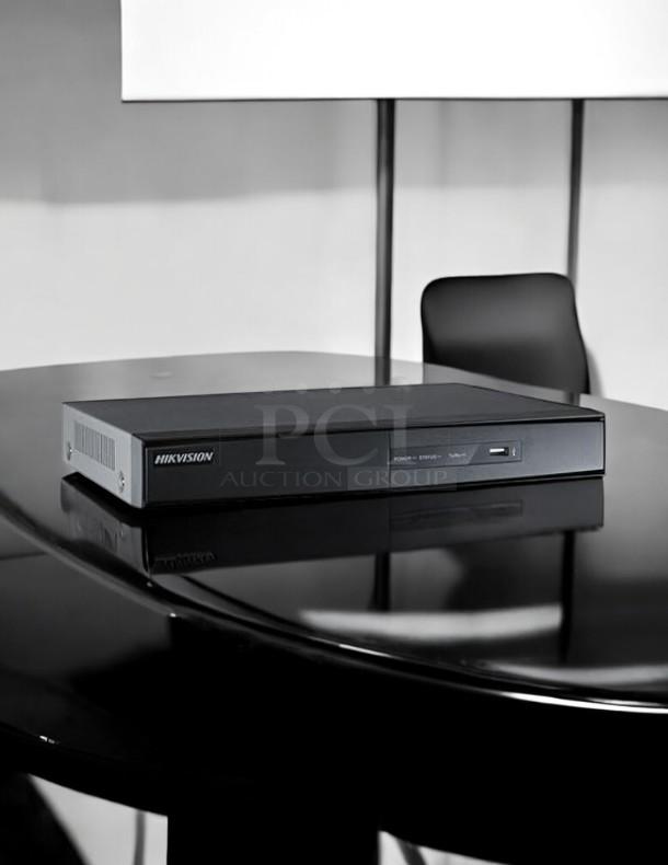 Hikvision AcuSense iDS-7208HQHI-M2/S TurboHD DVR, 8-channel 6MP, great condition, fully tested, black casing.