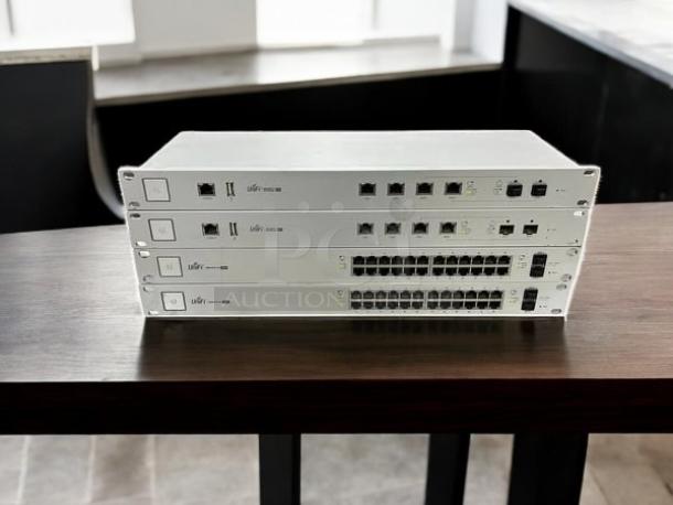 Ubiquiti UniFi Security Gateway Pro USG-PRO4 and US-24-250W, 24-port, fully tested, excellent condition.