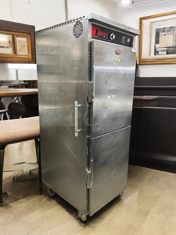 FWE UHST-12-OTB mobile heated holding cabinet, 13-pan capacity, stainless steel, solid door, tested working.