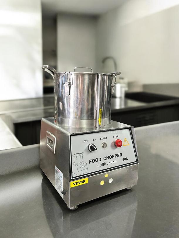 Vevor 15L Commercial Food Processor, stainless steel, like new, tested, 110V, markings show controls and brand.