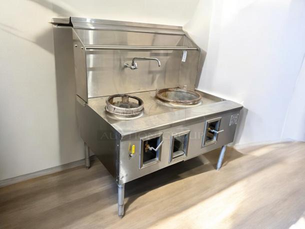 WESTAR C-2 Double Wok Burner Gas Range, stainless steel, tested, working, commercial use, with control valves, good condition.