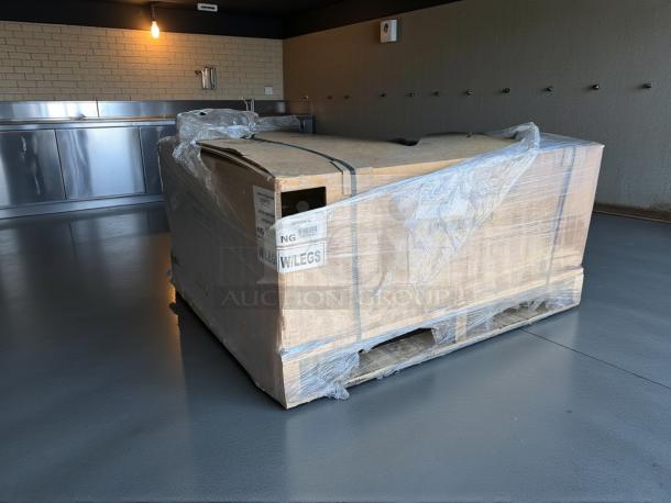 American Range AERB-36 Charbroiler, brand new in sealed box, on pallet. Model AERB-36-100, natural gas.