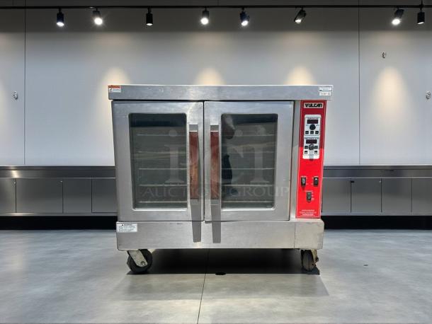 Vulcan VC4GD natural gas convection oven, 50,000 BTU, amazing condition, tested, working, stainless steel, dual glass doors.