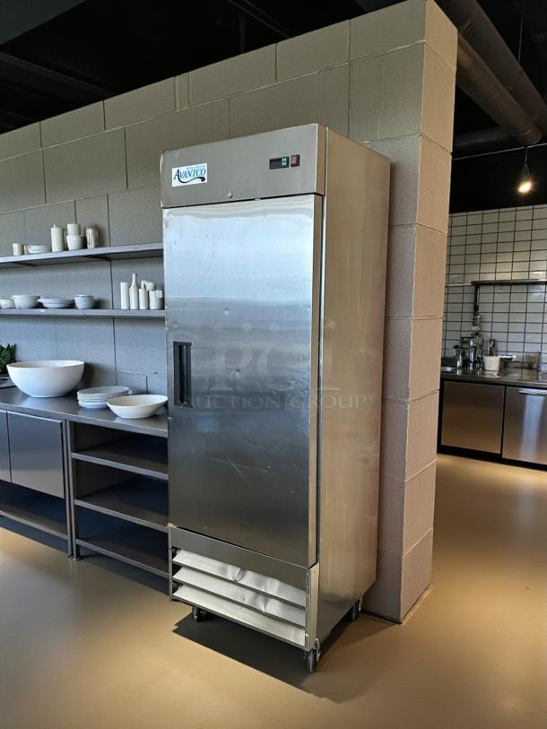 Avantco 178A19FHC 29" reach-in freezer, solid door, tested/working, good condition, 115v. Brand label visible.