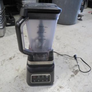 Ninja Pro Blender, 1000 Watt, BW Series 30, 115 Volt, black base, clear jar with measurements, excellent condition.