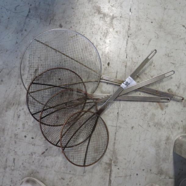 Deep fry scoop set, includes four mesh scoops with long metal handles, visible tag "4XBID," used condition.