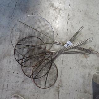 Deep fry scoop set, includes four mesh scoops with long metal handles, visible tag "4XBID," used condition.