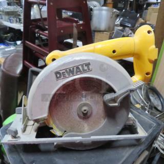 DeWalt cordless circular saw #DW939, yellow handle, blade guard, in used condition. No visible defects.