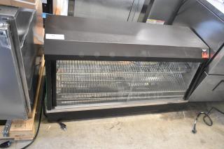 BRAND NEW Vollrath Cayenne FMA7048 40735 metal commercial heated display case. 115V, 1 phase. Scratch and dent condition.