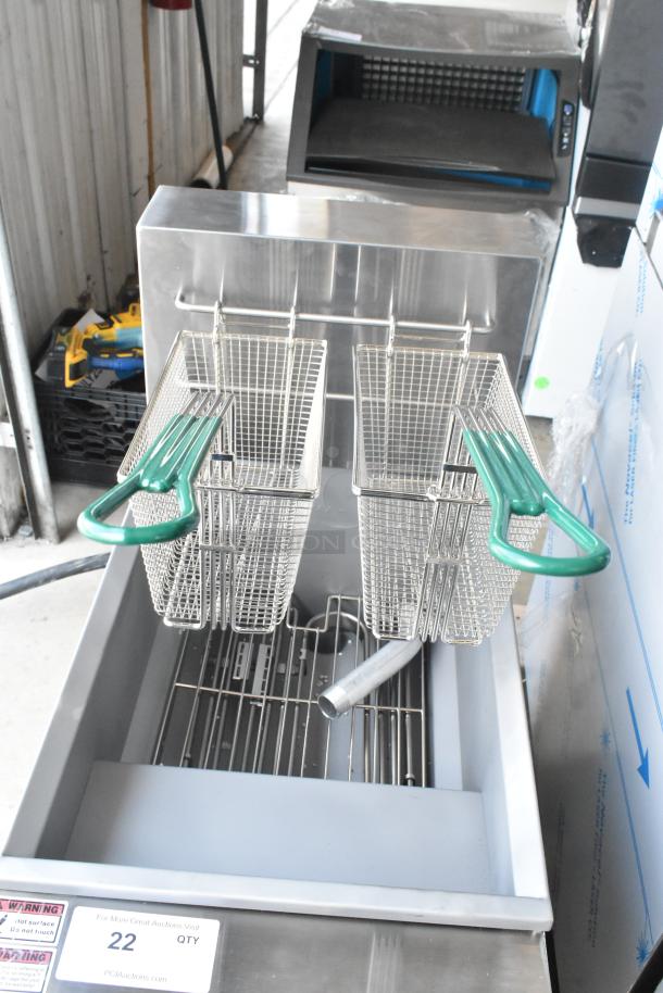 "2024 Avantco 177EF40B stainless steel deep fat fryer, scratch and dent, with 2 metal fry baskets, 208V, 1 phase."