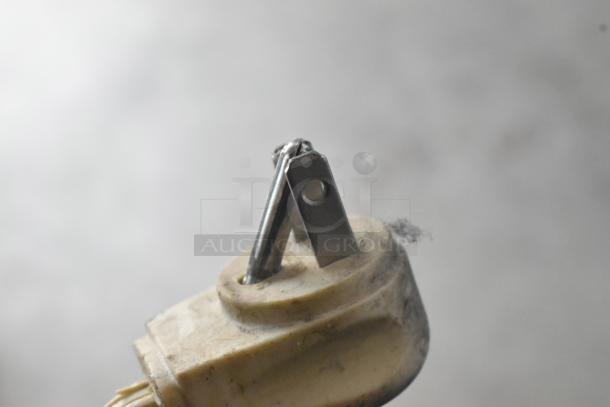 R-54SC Reach In Cooler plug, close-up view. Slight wear visible. 115 Volts, 1 Phase.