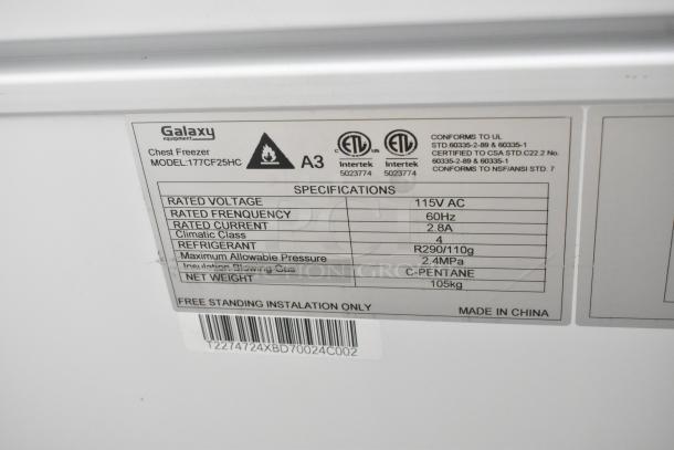 Alt text: Galaxy 177CF25HC metal chest freezer label, 115V, 60Hz, R290 refrigerant, 105kg, made in China.
