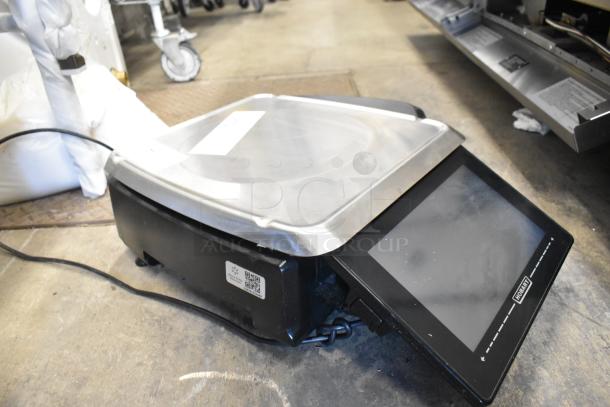 Hobart HTi Metal Commercial Countertop Food Portioning Scale, touchscreen display, 120/208-240V, good condition.