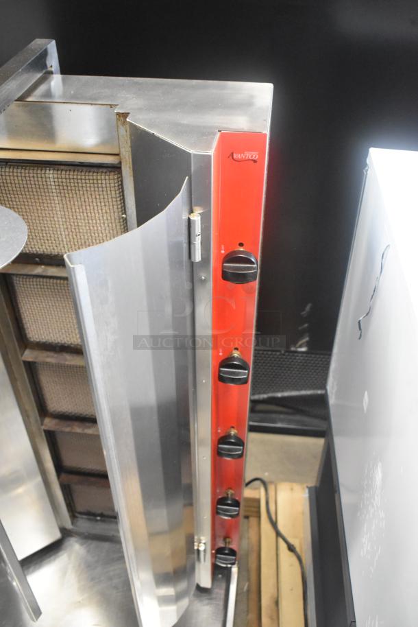 Avantco 177VB205 Stainless Steel Vertical Broiler, 130 lb. capacity, 47,500 BTU, scratch and dent condition.