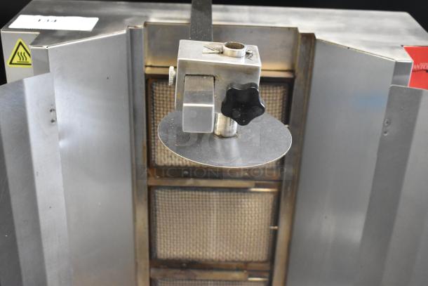Brand new Avantco 177VB205 stainless steel vertical broiler, natural gas, 130 lb capacity, 47,500 BTU, scratch and dent.