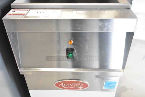 BRAND NEW 2024 Avantco 177EF40E stainless steel floor electric fryer with 2 baskets, 240V, 3 Phase. Scratch and dent condition.