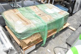BRAND NEW Regency 600TSB3048S 30" x 48" stainless steel work table with 4" backsplash, undershelf. Scratch and dent condition.